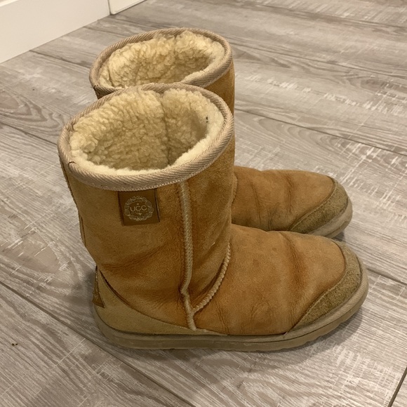 Light-moderately used - Picture 3 of 4